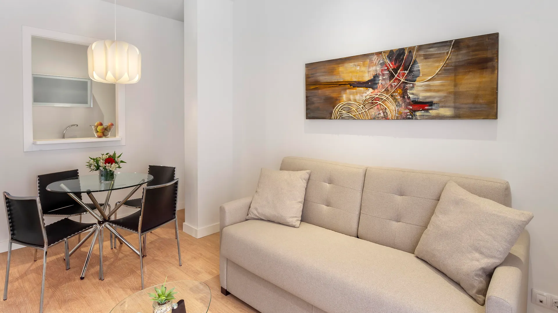 Apartment Metropolis Sevilla  セビリア